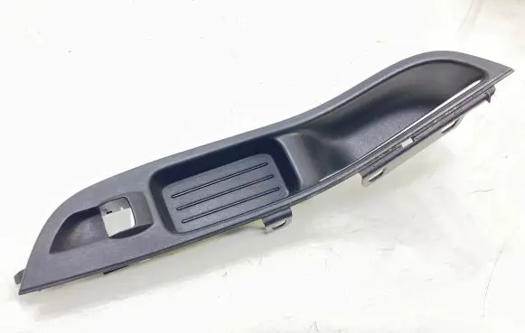 Ford Focus Front door window switch trim BM51A240A40ADW
