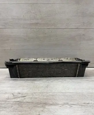 BMW 3 F30 F35 F31 Intercooler radiator 7600532