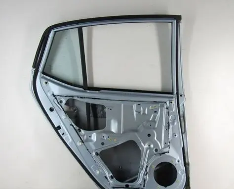 Hyundai i10 Rear door