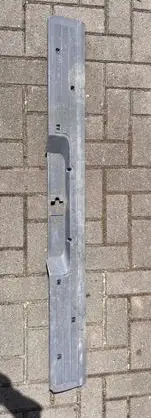 Mercedes-Benz Vito Viano W639 Rear sill trim cover P0099422