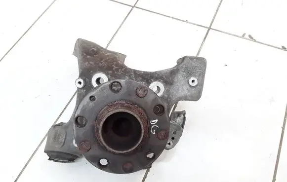 Audi A6 S6 C6 4F Rear wheel hub spindle/knuckle 10628