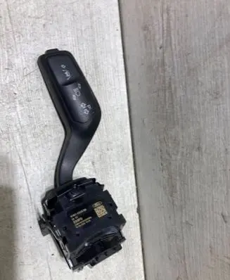 Ford Focus Indicator stalk H1BT13335BB