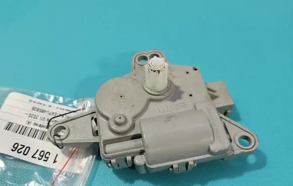 Hyundai Elantra VII A/C air flow flap actuator/motor EA1F0CNKBA IMPRK1567026