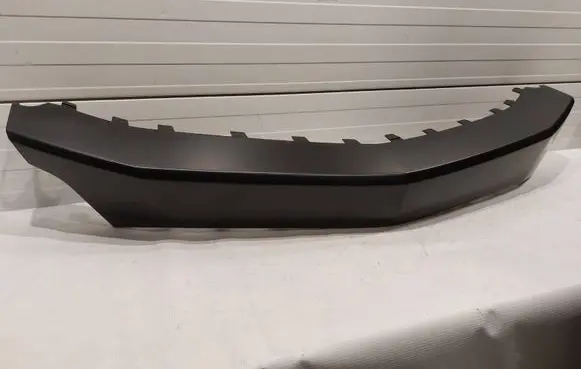 Chevrolet Camaro Front bumper splitter molding 84732675 84819888 84805541