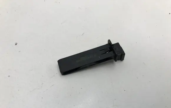Tesla Model Y Interior temperature sensor H081501073
