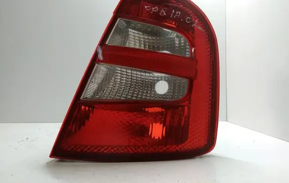 Skoda Fabia Mk1 (6Y) Rear/tail lights 6Y6945096B