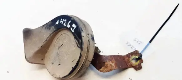 Ford Mondeo MK II Horn signal E335717