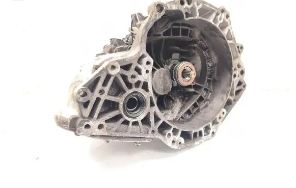 Opel Combo C Manual 5 speed gearbox 55565178