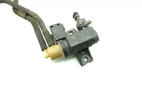 Nissan Qashqai Vacuum valve 8200790180J11