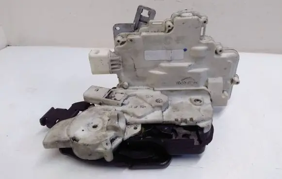 Audi A8 S8 D3 4E Front door lock