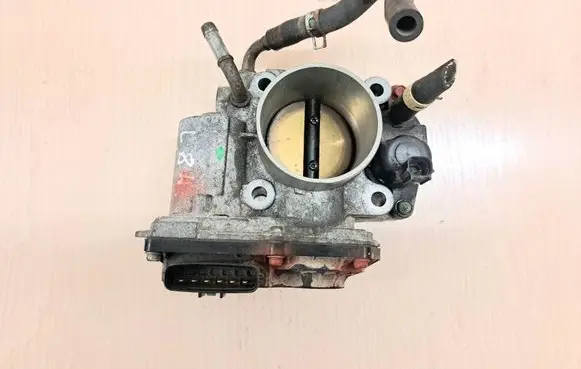 Honda Civic Throttle valve