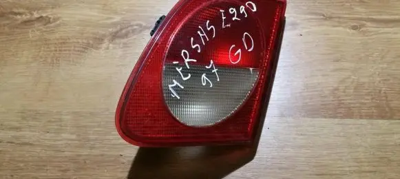 Mercedes-Benz E W210 Tailgate rear/tail lights 2108201064 197502