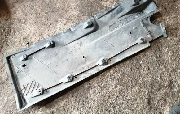 Volkswagen Scirocco Side bottom protection 1K0825202AS