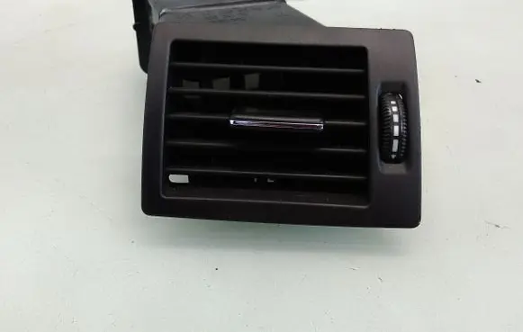 Mercedes-Benz B W245 Dashboard side air vent grill/cover trim 1698300254