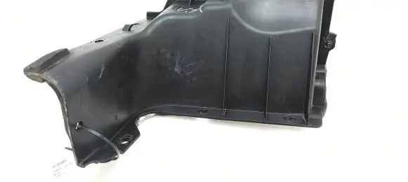 Cadillac SRX Wiper trim 25768130 25768129