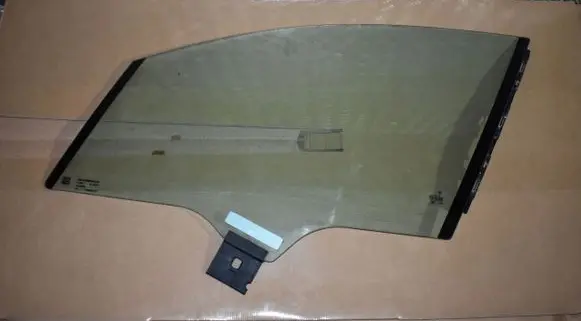 Porsche Panamera (971) Sliding door window/glass 97184501955