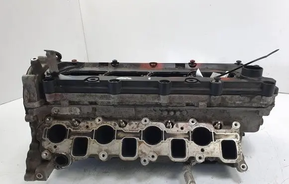 Audi A8 S8 D4 4H Engine head