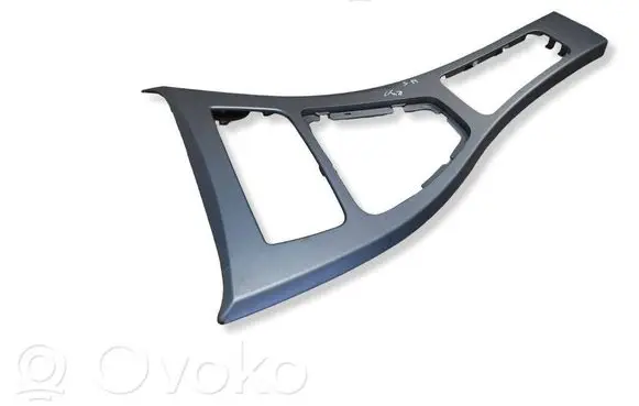 BMW 1 E81 E87 Gear shifter surround trim plastic 7118023