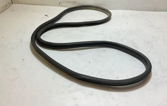 Hyundai i30 Rear door rubber seal (on body)