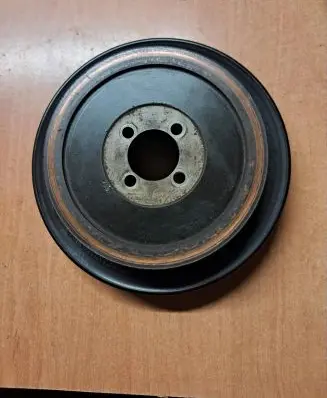 Mercedes-Benz E W124 Water pump pulley 1022001005