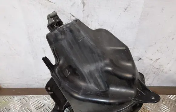 BMW X5 E70 Coolant expansion tank/reservoir 13177552546