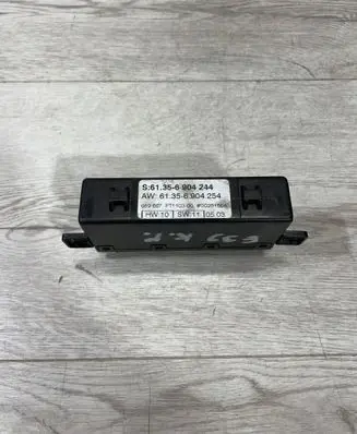 BMW 5 E39 Door control unit/module 6904244 61356904244 61356904254