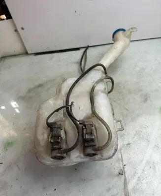 Honda Civic Windshield washer fluid reservoir/tank 3553