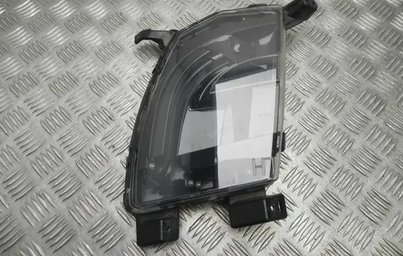 Tesla Model S Front fog light 100599900C