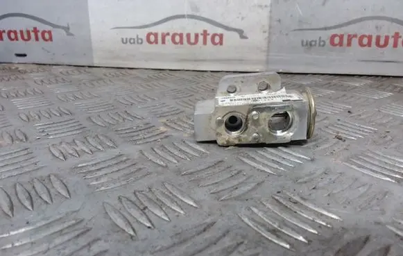 Audi Q3 8U Air conditioning (A/C) expansion valve 8U0820679