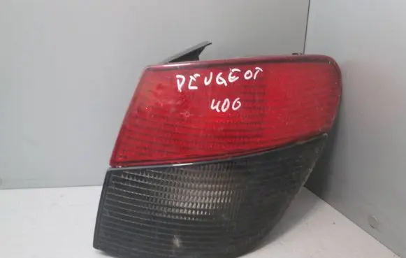 Peugeot 406 Rear/tail lights 45503