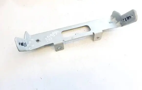 Volkswagen Jetta V Other exterior part 1K0880195D