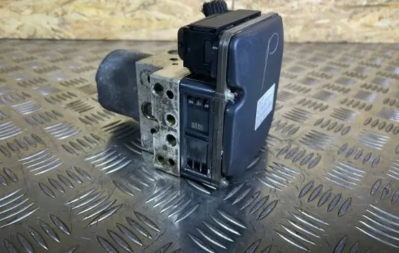 BMW 5 F10 F11 ABS Pump 6851374 6851376 3451685137401