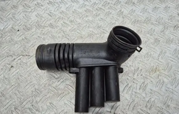 Volkswagen Golf VII Air intake duct part 04E129651C