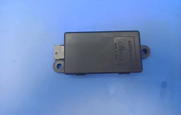 BMW 6 E63 E64 Alarm control unit/module 6950525 812061040 400517