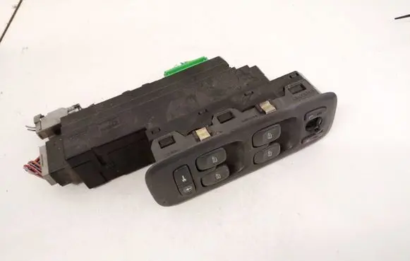 Volvo S80 Electric window control switch 9452939