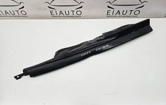 Ford Fusion II Fender end trim DS73A02079AC