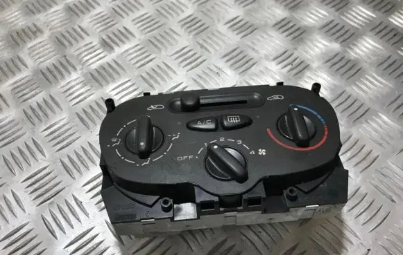 Peugeot 206 Climate control unit 85858 behr85858