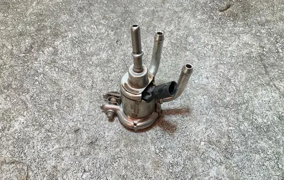 Mercedes-Benz Sprinter W907 W910 AdBlue injector A0004905300 EA0002 2105603380402