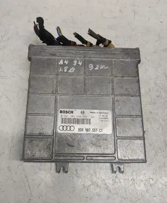 Audi A4 S4 B5 8D Engine control unit/module 0261203938939 8D0907557CX