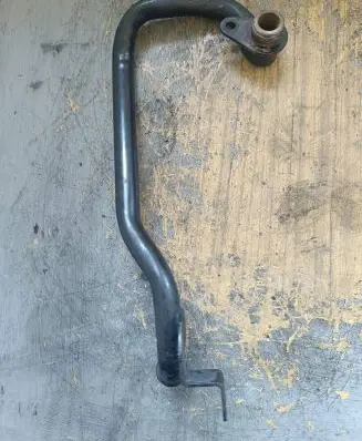 Audi A6 C7 Engine coolant pipe/hose 04l121065