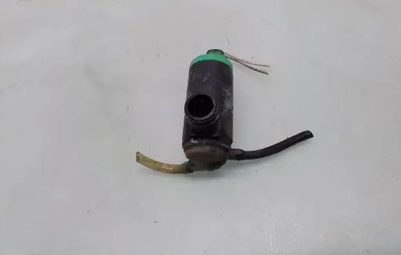 Peugeot 206 Windscreen/windshield washer pump 90095