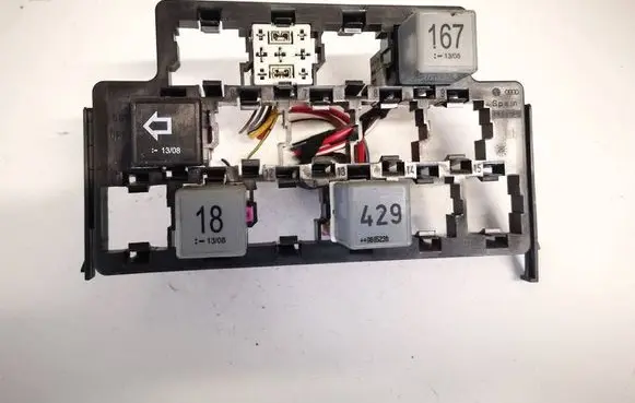Fuse box set