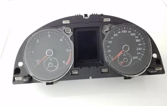 Volkswagen PASSAT B6 Speedometer (instrument cluster) 3C0920872G