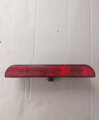 Audi A4 S4 B5 8D Third/center stoplight 0996400