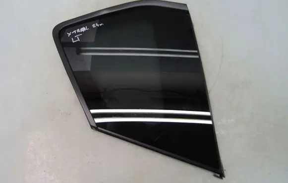 Nissan X-Trail T33 Rear side window 833016RA0A