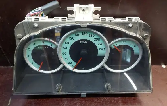 Toyota Corolla Verso AR10 Speedometer (instrument cluster) 838000F092 MB2574403892
