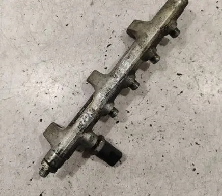 Fuel main line pipe