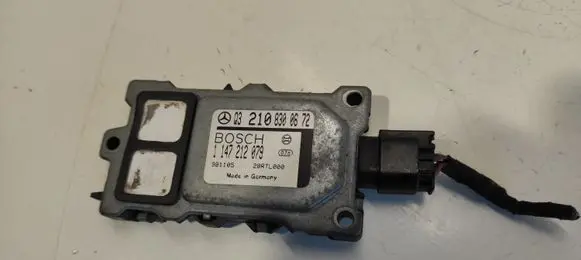 Mercedes-Benz E W210 Sensor 2108300672 1147212079 981105