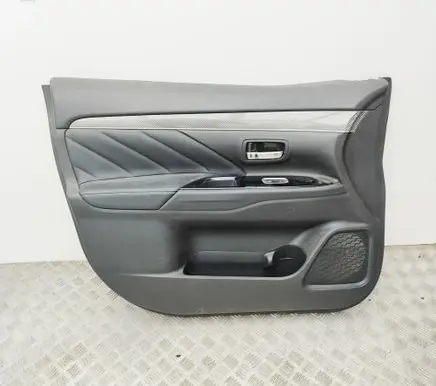 Mitsubishi Outlander Front door card panel trim 7221D303XD