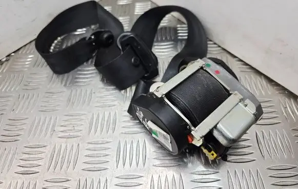Ford Focus Front seatbelt BM5161294ADW 617231800 61723200